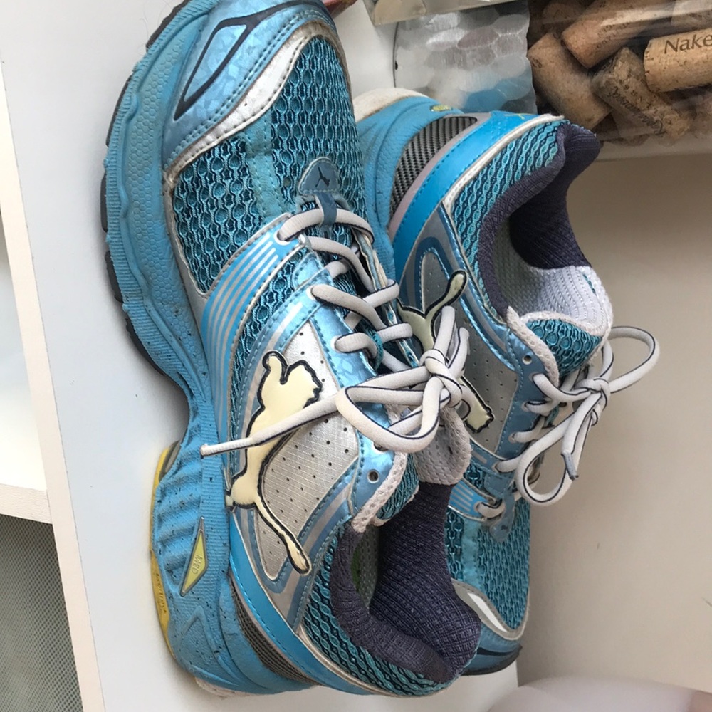 Puma Tennis Shoes - Blue